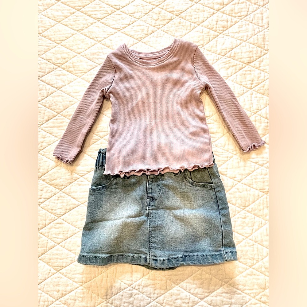 Primark 3-6 Mth Outfit Purple top with jean skirt